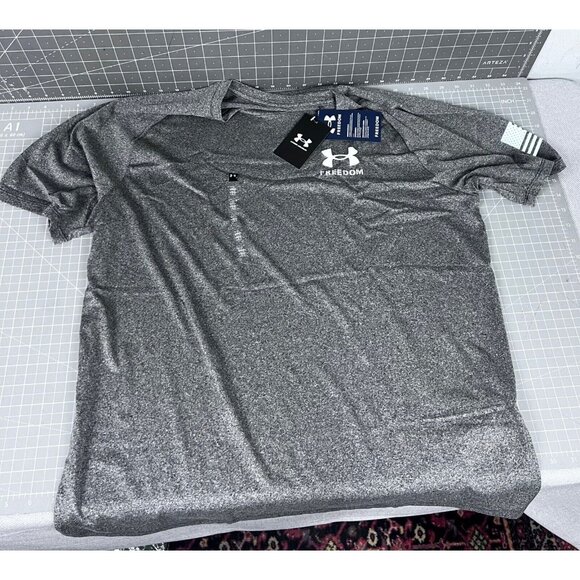 Under Armour Other - Under Armour UA Freedom Men's T-Shirt XL Loose Fit Short Sleeve Gray NWT